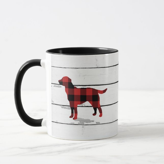 Karierter Hund Labrador Rustic Shiplap Tasse (Links)
