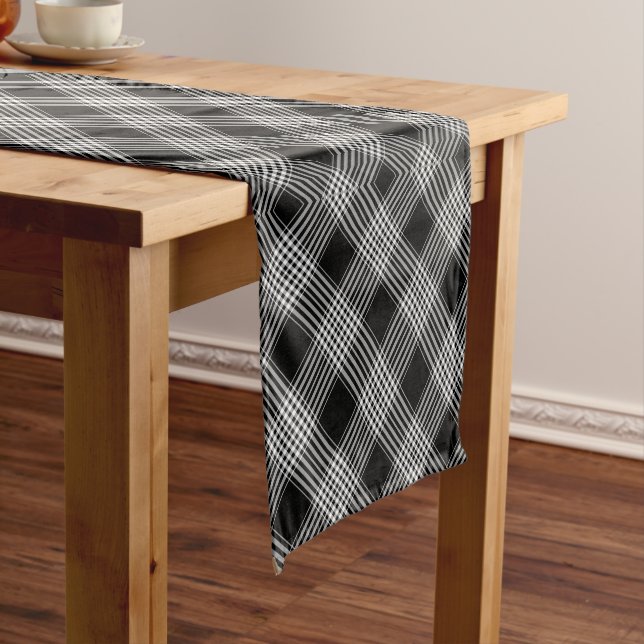 Karierter Tartan Kurzer Tischläufer (Beispiel)