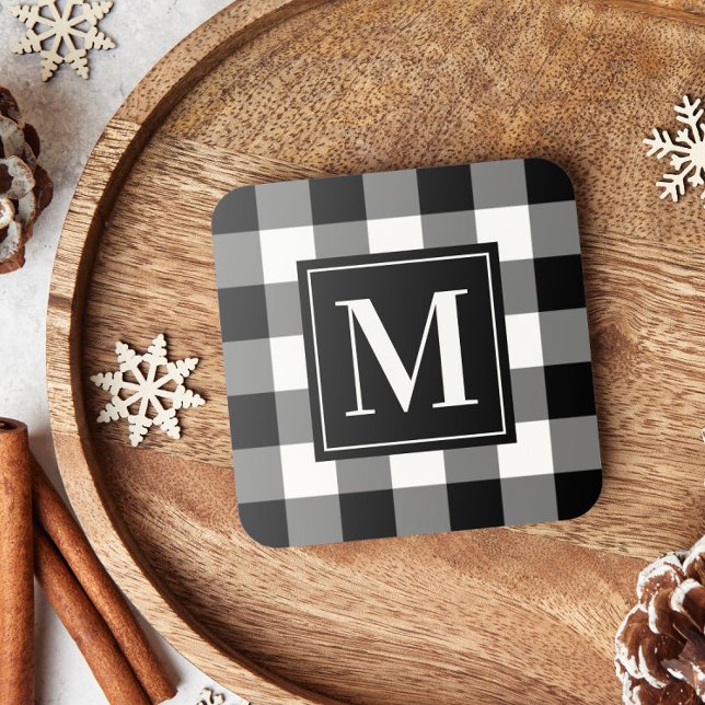 Kariertes Monogramm aus Schwarz und Weißbüffel Getränkeuntersetzer (Von Creator hochgeladen)