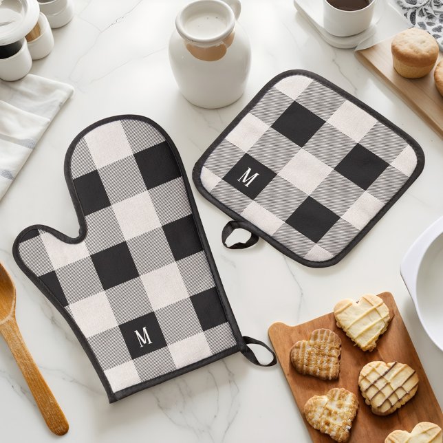 Kariertes Monogramm Buffalo Buffalo, Schwarz/Grau Ofenhandschuh & Topflappen-Set (Black & Grey Checkerboard Buffalo Plaid Monogram Oven Mitt & Pot Holder Set)