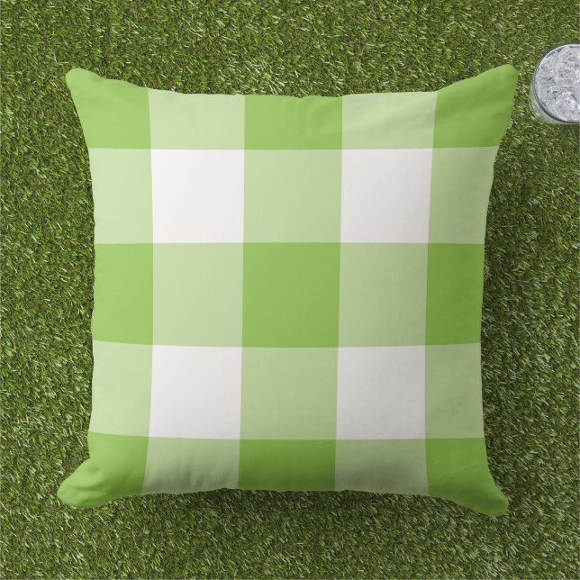 Kariertes Muster von Lime Green und White Gingham Kissen (Gras)