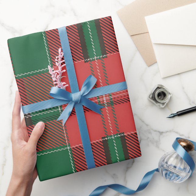 Kariertes rotes Muster Geschenkpapier (Schenken)