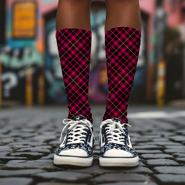 Kariertes, schwarz-rosa Muster Vintag Tartan Socken