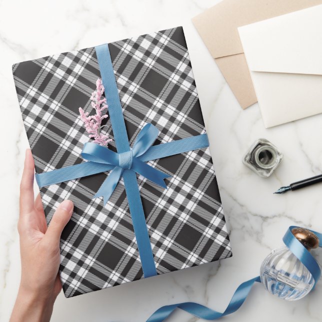 Kariertes Tartan-Muster Geschenkpapier (Schenken)