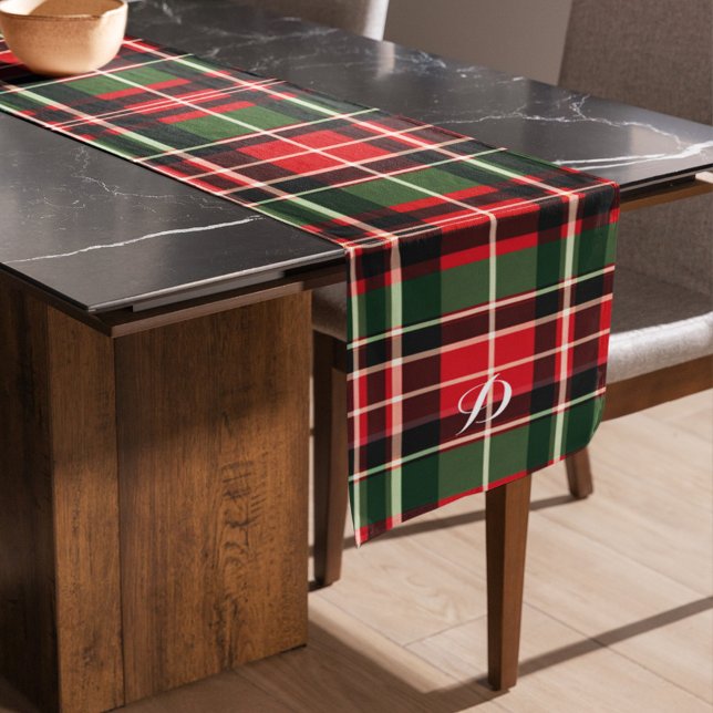 Kariertes Weihnachts-Monogramm Name Holiday-Muster Mittelgroßer Tischläufer (Plaid Christmas Monogram Name Holiday Pattern Medium Table Runner)