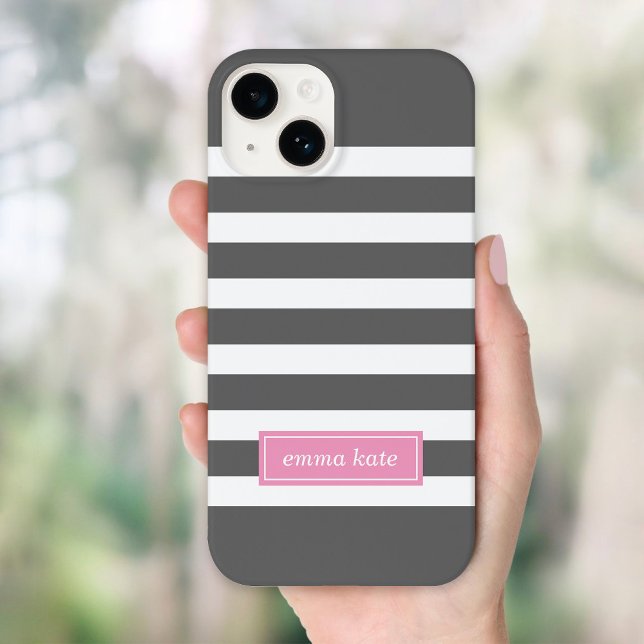 Karkohle Grau und rosa Preppy Stripes Monogramm Case-Mate iPhone Hülle (Von Creator hochgeladen)