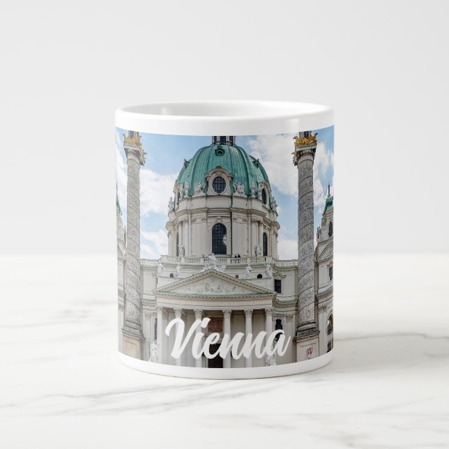 Karlskirche in Wien, Österreich Jumbo-Tasse (Vorderseite)