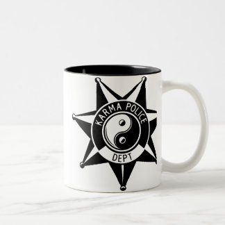 Karma-Polizei-Abteilung! Zweifarbige Tasse