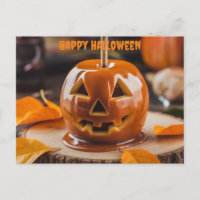 Karmapfel geschnitzt wie Kürbislaterne halloween