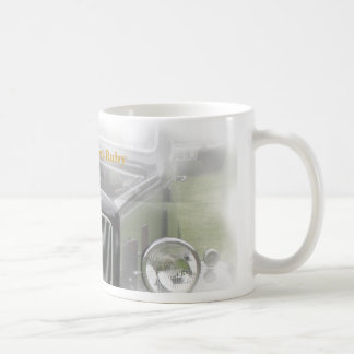 Karminrotes Tassen-Weiß, Rubin Austins sieben Tasse