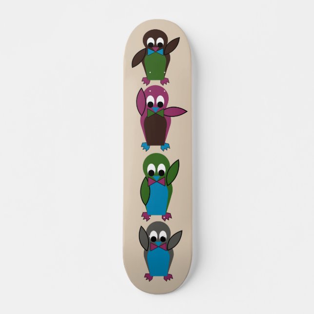 Karneval im Zoo - Pinguin-Kid Skateboard (Vorne)