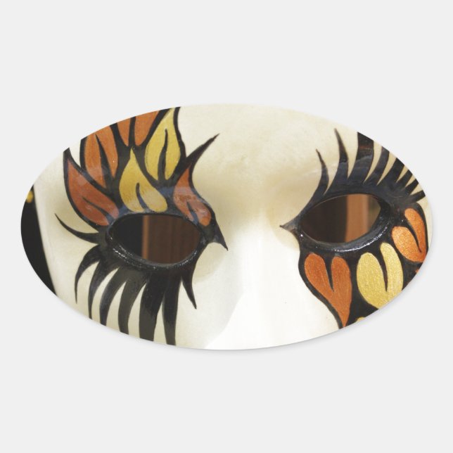 Karnevalsmaske der jungen Keramik Ovaler Aufkleber (Vorderseite)
