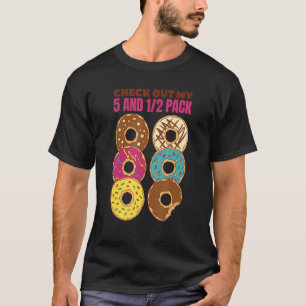 Karo aus meinem 5 und 12 Halbpack Donut T-Shirt