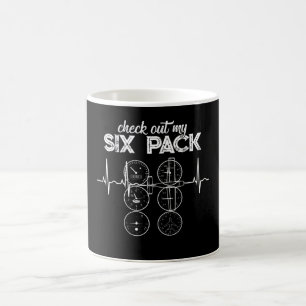Karo aus meinem Sixpack Pilot Funny Gym Fan Kaffeetasse