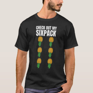 Karo aus meinem Sixpack Swinger auf den Kopf Anana T-Shirt