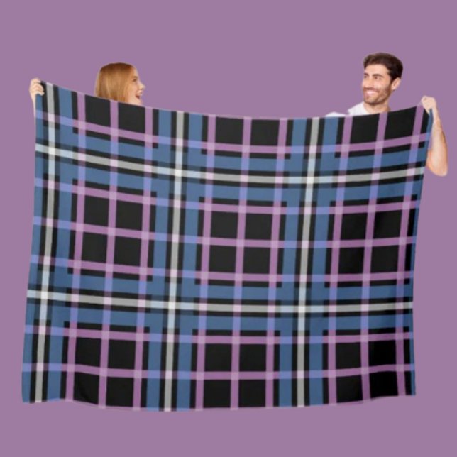 Karo-Fleece-Decke – Blau und Lavendel kariert Fleecedecke (Von Creator hochgeladen)