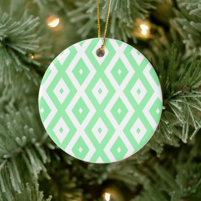 Karo-Muster grün und weiß Keramik Ornament (Baum)