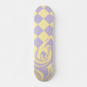Karos und Wirbel - Gelb und Lila Skateboard