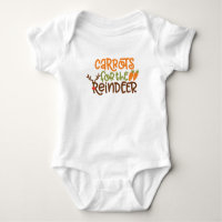 Karotten für das Rentier-Baby-Outfit – Cute Xmas