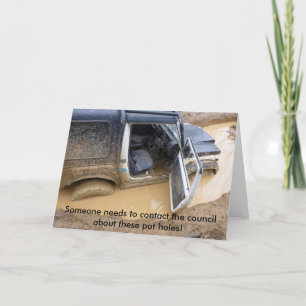 Karte 4x4 von raader jeep stecken im schlamm