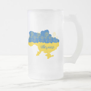 Karte der Ukraine mit Sonnenblumen und ukrainische Mattglas Bierglas