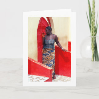 Karte, "Frau an der roten Tür " Karte