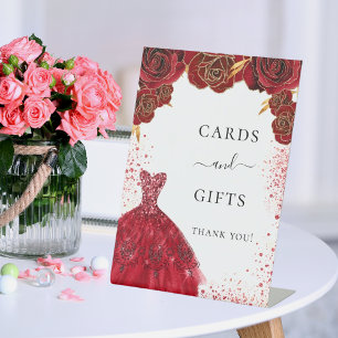 Karten Geschenke Rotes weißes Kleid Blume Party Sockelschild