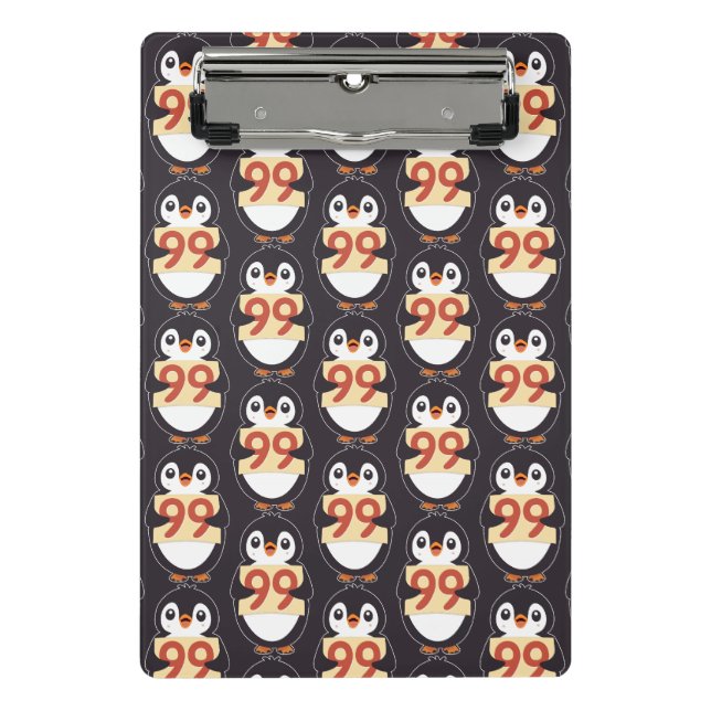 Karten-Pinguin mit der Nummer 99 Mini Klemmbrett (Vorderseite)