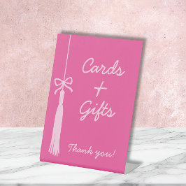 Karten und Geschenke Coquette Bow Tassel 2025 Absc Sockelschild