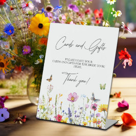 Karten und Geschenke Wildblume Schmetterlinge Brau Sockelschild