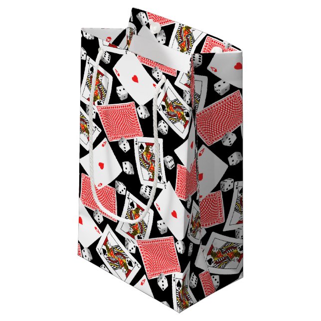 Karten und Würfel Kleine Geschenktüte (Vorderseite Schrägansicht)