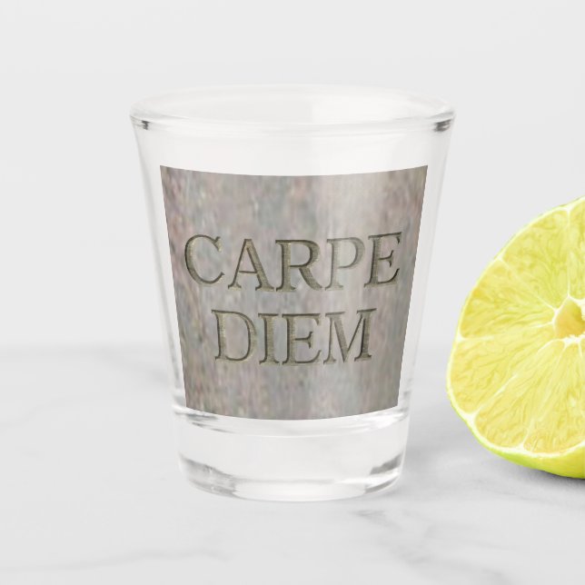 Karton Diem Stone Shot Glas (Vorderseite)