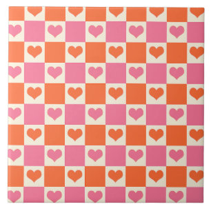 Karton-Herzen in Rosa, Orange und Creme Fliese