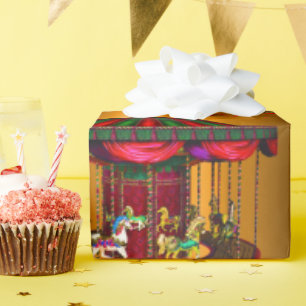 Karussell Pferde auf Gold Geschenkpapier