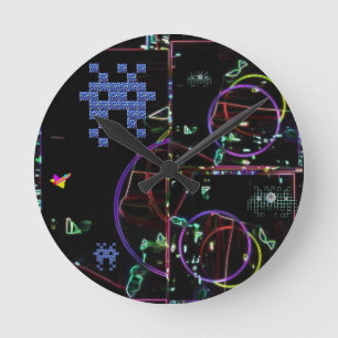 Kaskade elektronischer Spiele Runde Wanduhr