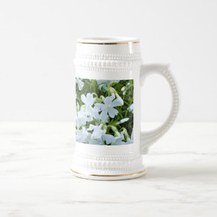 Kaskadierende weiße Blume Bierglas