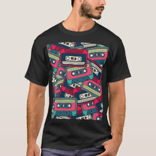 Kassette: Farbige unregelmäßige Muster. T-Shirt