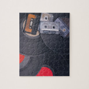 Kassetten und Schallplatten im Retro-Stil der 80er Puzzle