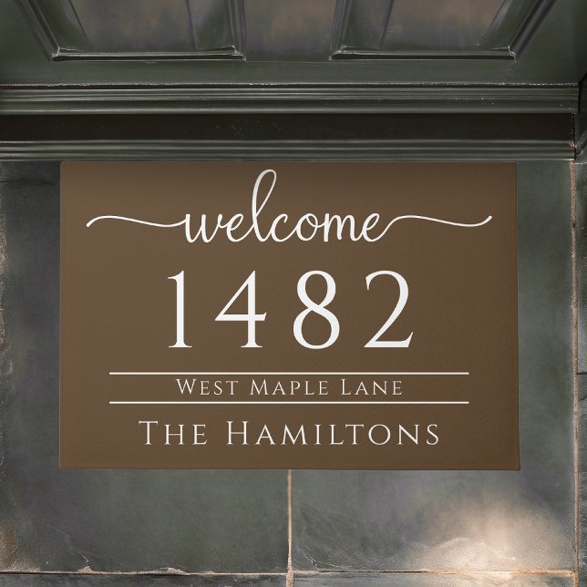 Kastanienbraun Familienname personalisierte Anschr Fußmatte (Von Creator hochgeladen)