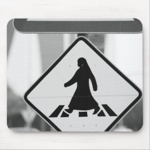 Katar, Ad Dawhah, Doha. Arabischer Fußgänger Mousepad