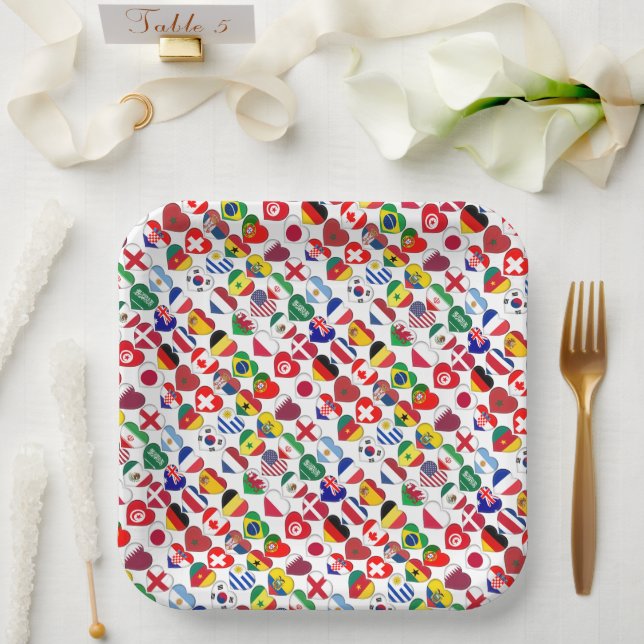 Katar-Turnier 2022 32 Herz-Country-Flaggen Pappteller (Hochzeit)