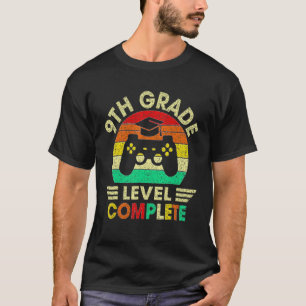 Kategorie abgeschlossen Gamer-Klasse von 2022 Grad T-Shirt
