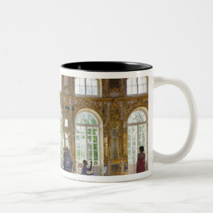 Katharinenpalais, Detail der Großen Halle Zweifarbige Tasse