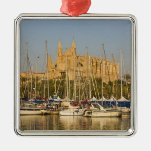Kathedrale und Jachthafen, Palma, Mallorca, Spanie Ornament Aus Metall