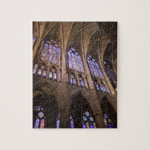Kathedrale von Leon, Innenraumfenster aus Buntglas Puzzle