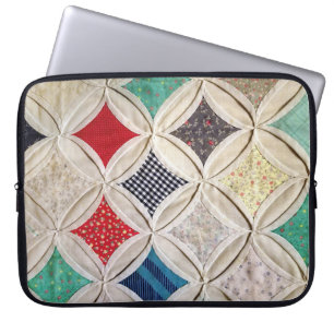 Kathedralenfenster-Quilt Laptopschutzhülle
