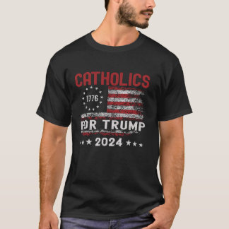 Katholiken für Trump 2024 Amerikanische Flagge 4.  T-Shirt