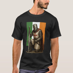 Katholischer irischer Kreuzritter mit irischer Fla T-Shirt