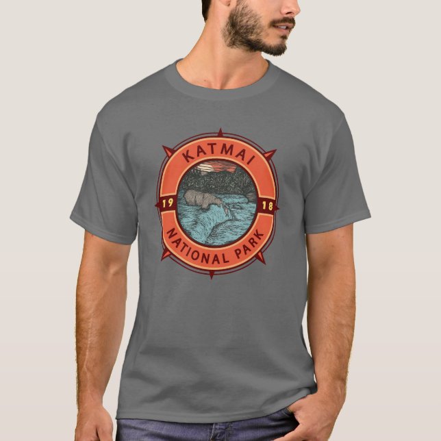 Katmai National Park Grizzly Bear Retro Compass T-Shirt (Vorderseite)