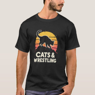 Katz kämpft hinterlistig T-Shirt